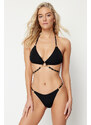 Trendyol Black High Leg Regular Bikini Set with Triangle Chain Accessory