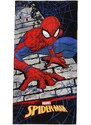 Setino Hravý dětský ručník Spiderman, červená