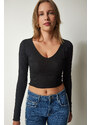 Happiness İstanbul Women's Black V-Neck Crop Knitted Blouse