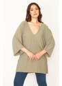 Şans Women's Plus Size Green Lycra V-Neck Bat Sleeve Tunic