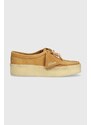 Nubukové mokasíny Clarks Originals Wallabee Cup hnědá barva, na platformě, 26176566