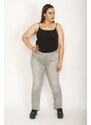 Şans Women's Plus Size Gray 5-Pocket Lycra Jeans Pants