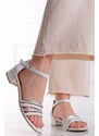 Caprice Bílo-stříbrné kožené sandály na hrubém podpatku 9-28200