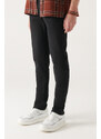 Avva Men's Black Worn Washed Lycra Slim Fit Slim Fit Jeans