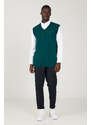 AC&Co / Altınyıldız Classics Men's Green Standard Fit Normal Cut V Neck Knitwear Sweater