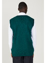 AC&Co / Altınyıldız Classics Men's Green Standard Fit Normal Cut V Neck Knitwear Sweater