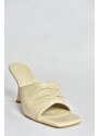 Fox Shoes Beige Women's Thin Heeled Slippers