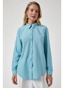 Happiness İstanbul Women's Turquoise Soft Textured Basic Shirt