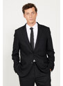 ALTINYILDIZ CLASSICS Men's Black Regular Fit Wide Cut Monocollar Dobby Suit.