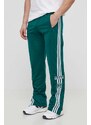 Tepláky adidas Originals zelená barva, vzorované, IM8213