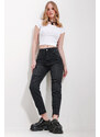 Trend Alaçatı Stili Women's Black High Waist Pocket Mom Jeans