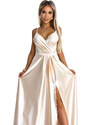 numoco JULIET - Elegantní dlouhé béžové dámské saténové šaty s výstřihem a rozparkem na noze 512-3