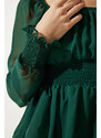 Happiness İstanbul Women's Emerald Green Flounce Chiffon Dress