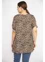 Şans Women's Leo Plus Size Leopard Patterned Front Slit Blouse