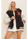 Trend Alaçatı Stili Women's Black Inner Raised Color Block Coat Of Arms College Jacket