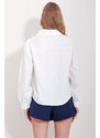 Trend Alaçatı Stili Women's White Princess Sleeve Robe Ribbed Scalloped Collar Woven Shirt