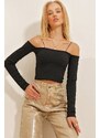 Trend Alaçatı Stili Women's Black Boat Collar Rope Strap Detail Lycra Crop Knitted Blouse