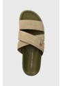 Semišové pantofle Tommy Hilfiger ELEVATED TH CRISS SUEDE SANDAL pánské, béžová barva, FM0FM05065