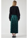 Happiness İstanbul Women's Emerald Green Shiny Finish Pleated Knitted Skirt