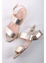 Tamaris Zlaté kožené sandály na hrubém podpatku 1-28147