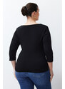 Trendyol Curve Black Heart Collar Body-Sitting Knitted Blouse