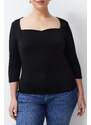 Trendyol Curve Black Heart Collar Body-Sitting Knitted Blouse