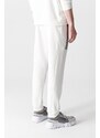 Avva Men's White Plain Jogging Tracksuit