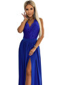 Světle modré dlouhé dámské šaty s krajkovým výstřihem model 19155728 - numoco