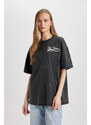 DEFACTO Oversize Fit Crew Neck Short Sleeve T-Shirt