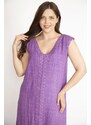 Şans Women's Lilac Plus Size Lace Detailed V-Neck Side Slit Linen Dress