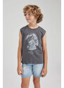 DEFACTO Boy Oversize Fit Undershirt