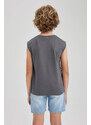 DEFACTO Boy Oversize Fit Undershirt