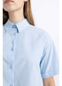 DEFACTO Oversize Fit Shirt Collar Poplin Short Sleeve Shirt