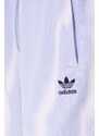 Bavlněné tepláky adidas Originals fialová barva, IS2490