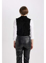 DEFACTO Regular Fit Thessaloniki Fabric Vest