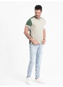 Ombre Men's t-shirt with elastane with colored sleeves - green