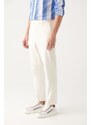 Avva Men's Ecru Side Pocket Elastic Back Waist Linen Textured Relaxed Fit Relaxed Fit Chino Trousers