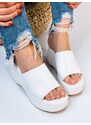 Webmoda Dámské bílé pantofle na platformě Liana