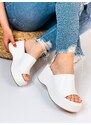 Webmoda Dámské bílé pantofle na platformě Liana
